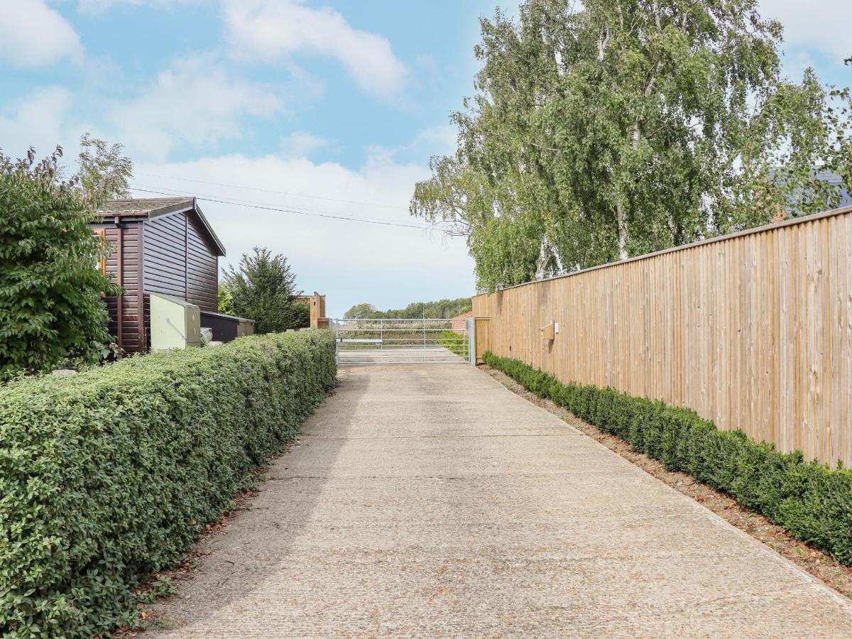 Lodge Two, Country View Park Faversham Exterior photo